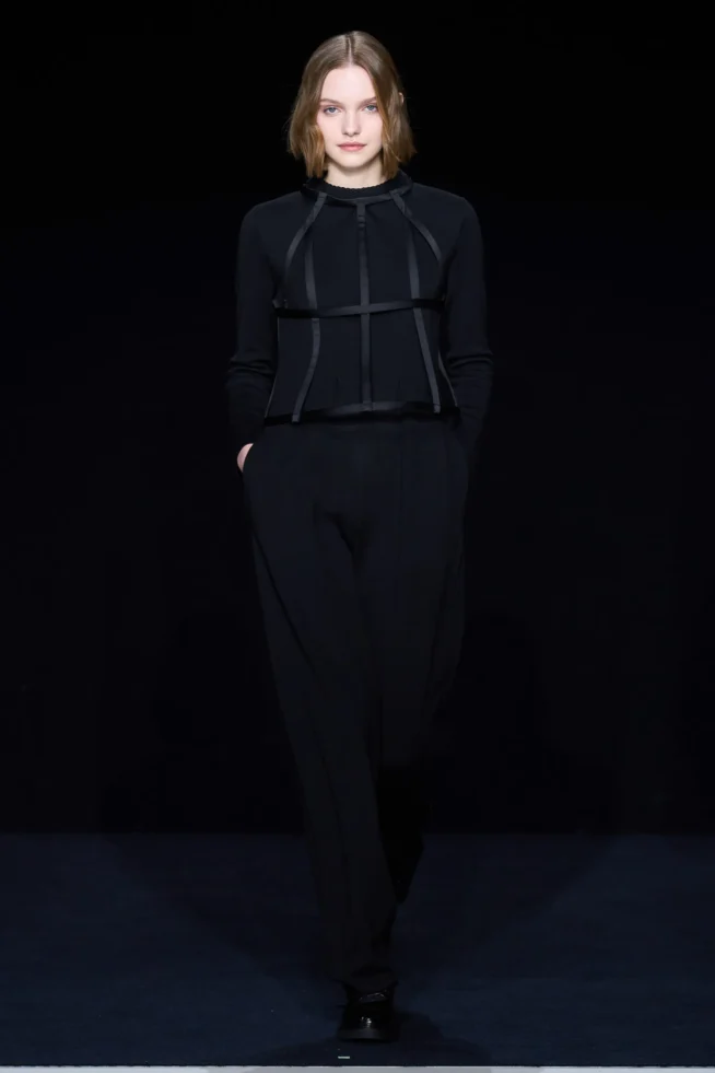 00036-emporio-armani-fall-2023-ready-to-wear-credit-gorunway
