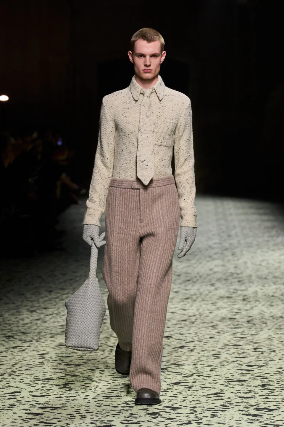 00037-bottega-veneta-fall-2023-ready-to-wear-credit-gorunway