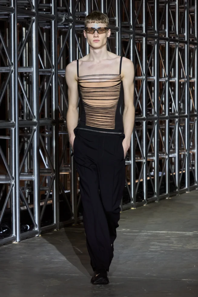 00037-dion-lee-fall-2023-ready-to-wear-credit-gorunway