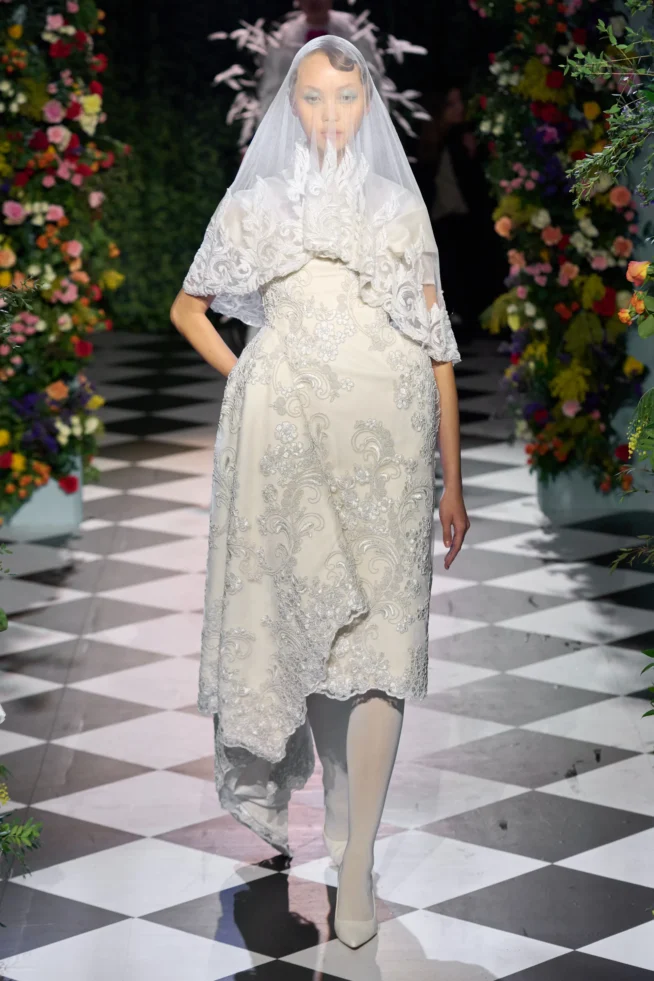 00039-richard-quinn-fall-2023-ready-to-wear-credit-gorunway