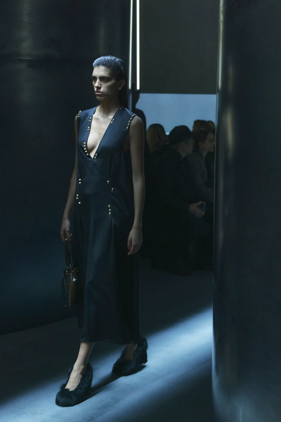 00040-khaite-fall-2023-ready-to-wear-details-credit-hanna-tveite