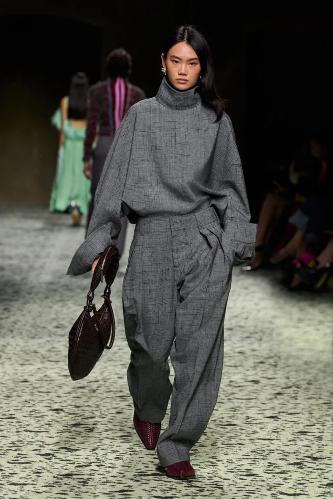 00043-bottega-veneta-fall-2023-ready-to-wear-credit-gorunway