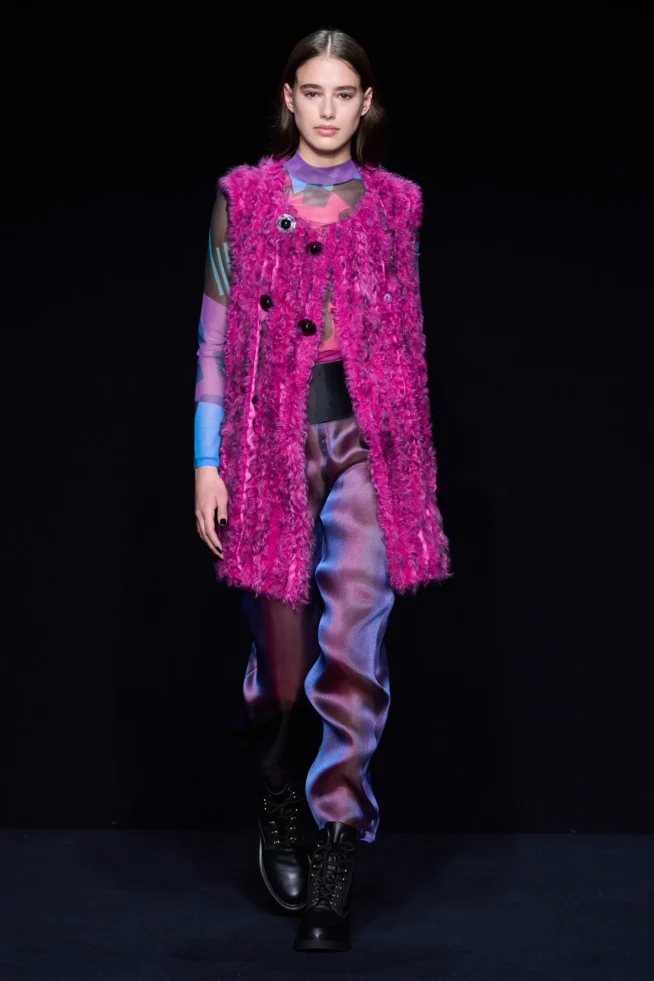 00043-emporio-armani-fall-2023-ready-to-wear-credit-gorunway