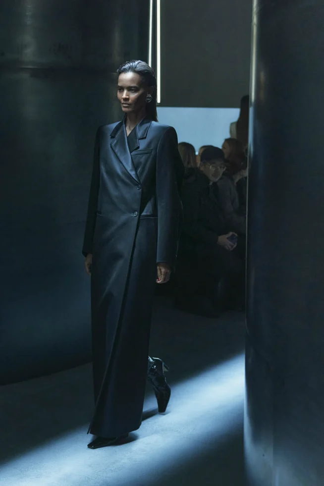 00043-khaite-fall-2023-ready-to-wear-details-credit-hanna-tveite