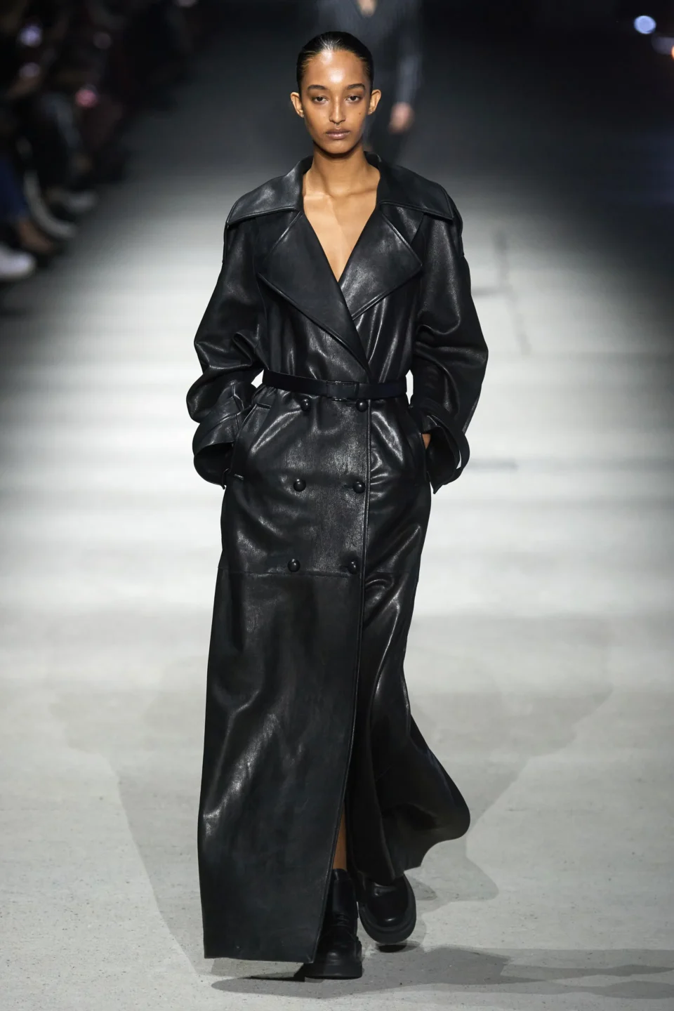 00043-tods-fall-2023-ready-to-wear-credit-gorunway