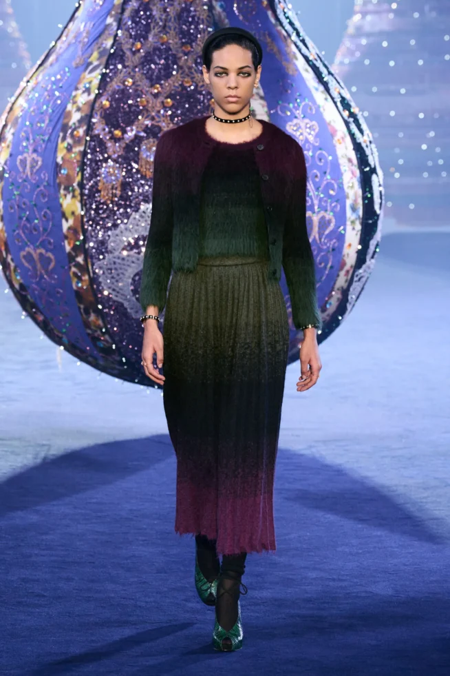 00044-christian-dior-fall-2023-ready-to-wear-credit-gorunway