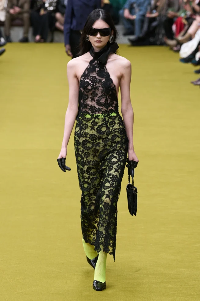 00044-gucci-fall-2023-ready-to-wear-credit-gorunway