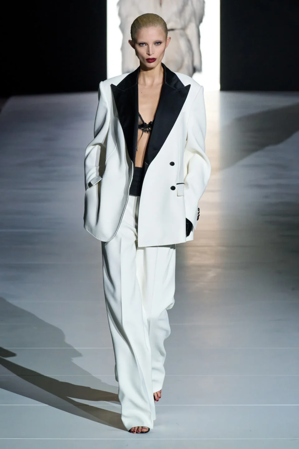 00046-dolce-e-gabbana-fall-2023-ready-to-wear-credit-gorunway