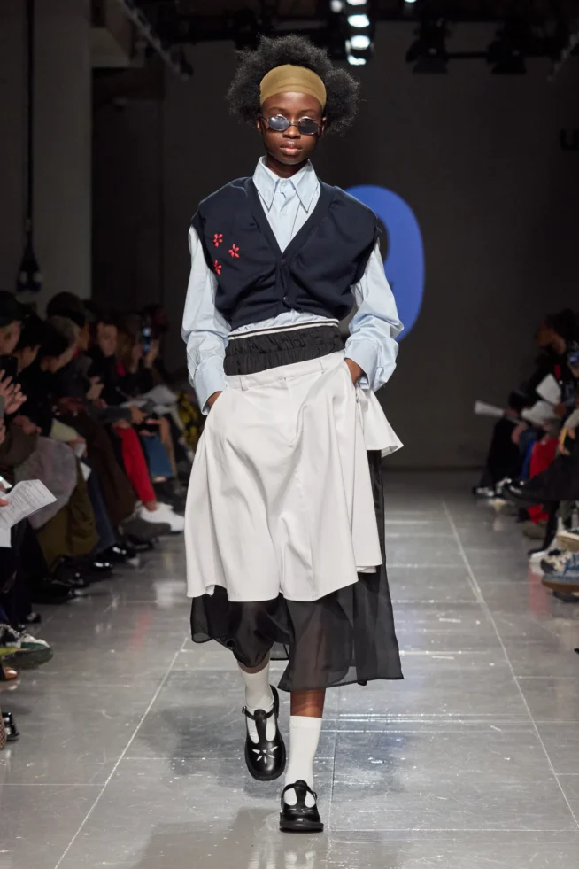 00049-central-saint-martins-fall-2023-ready-to-wear-credit-gorunway