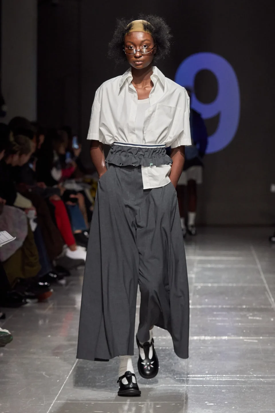 00050-central-saint-martins-fall-2023-ready-to-wear-credit-gorunway