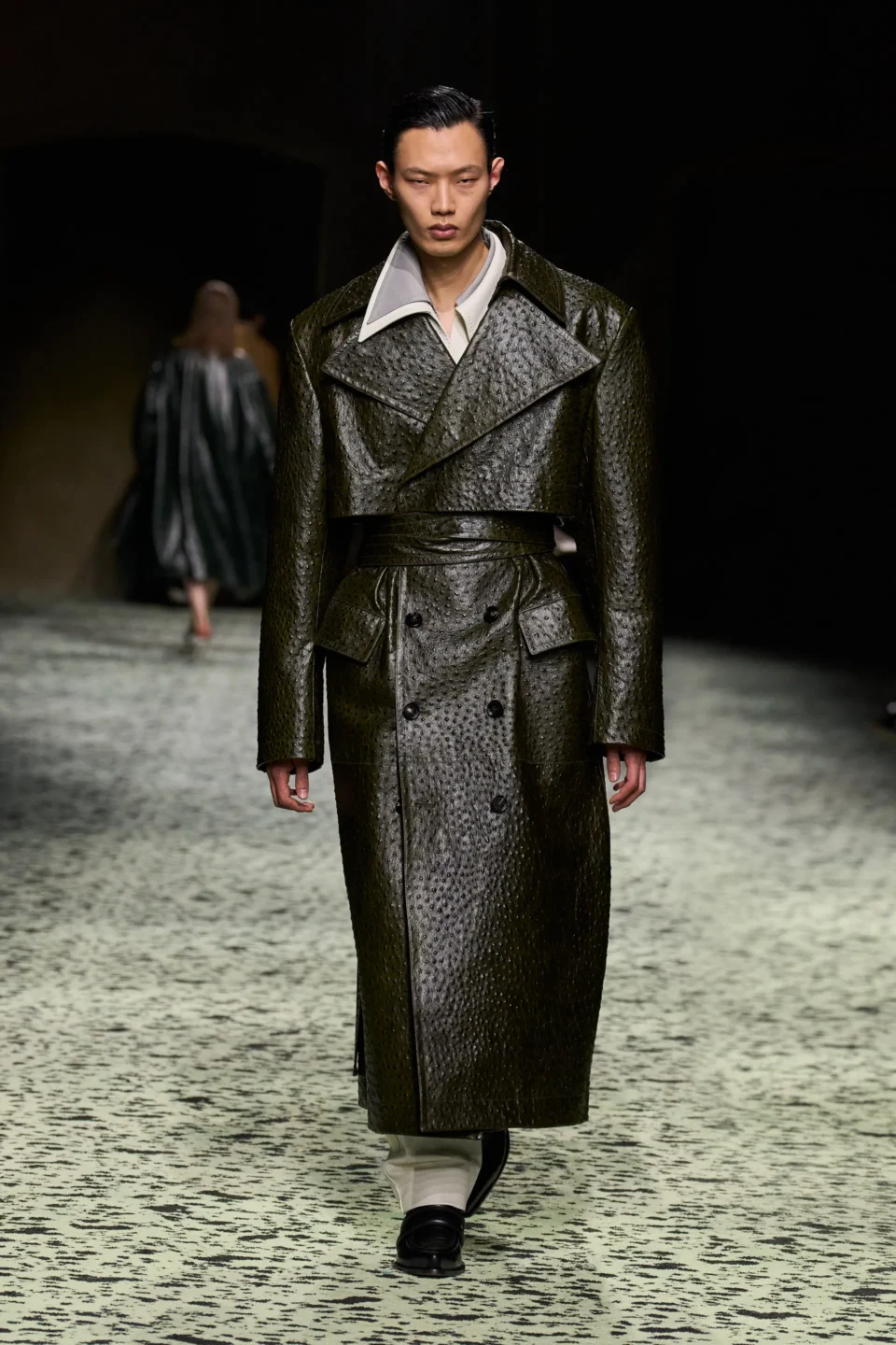 00053-bottega-veneta-fall-2023-ready-to-wear-credit-gorunway
