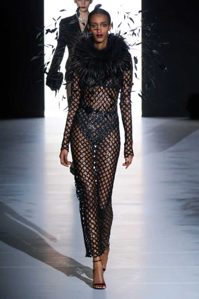 00054-dolce-e-gabbana-fall-2023-ready-to-wear-credit-gorunway