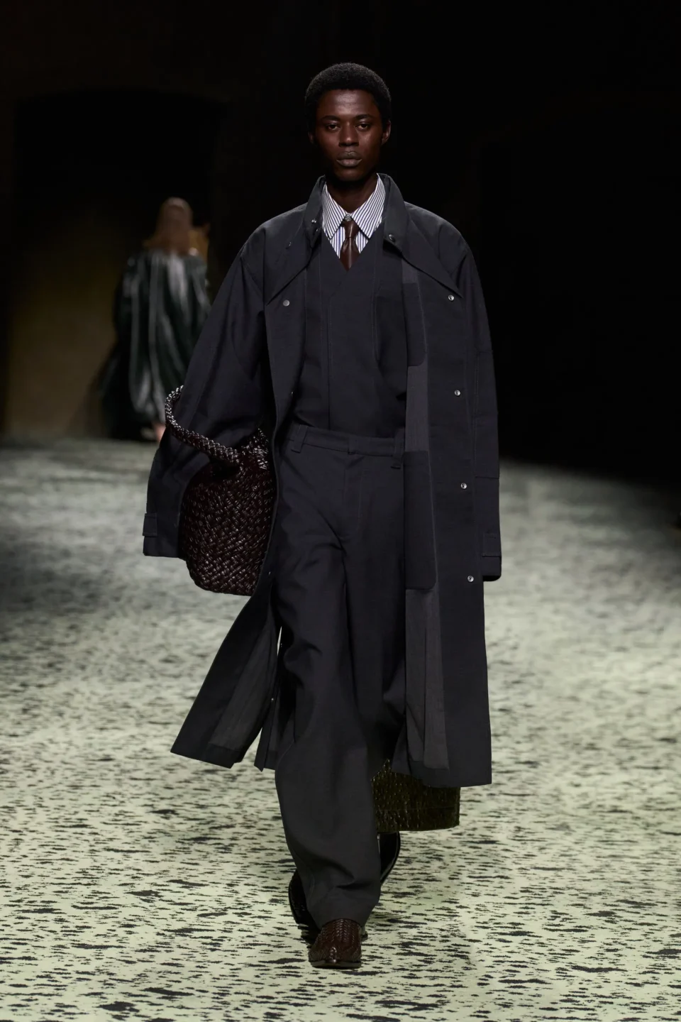 00058-bottega-veneta-fall-2023-ready-to-wear-credit-gorunway