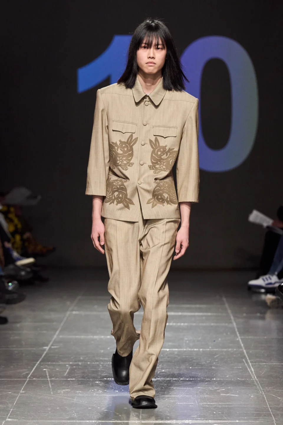 00059-central-saint-martins-fall-2023-ready-to-wear-credit-gorunway