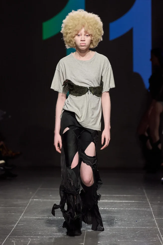 00060-central-saint-martins-fall-2023-ready-to-wear-credit-gorunway