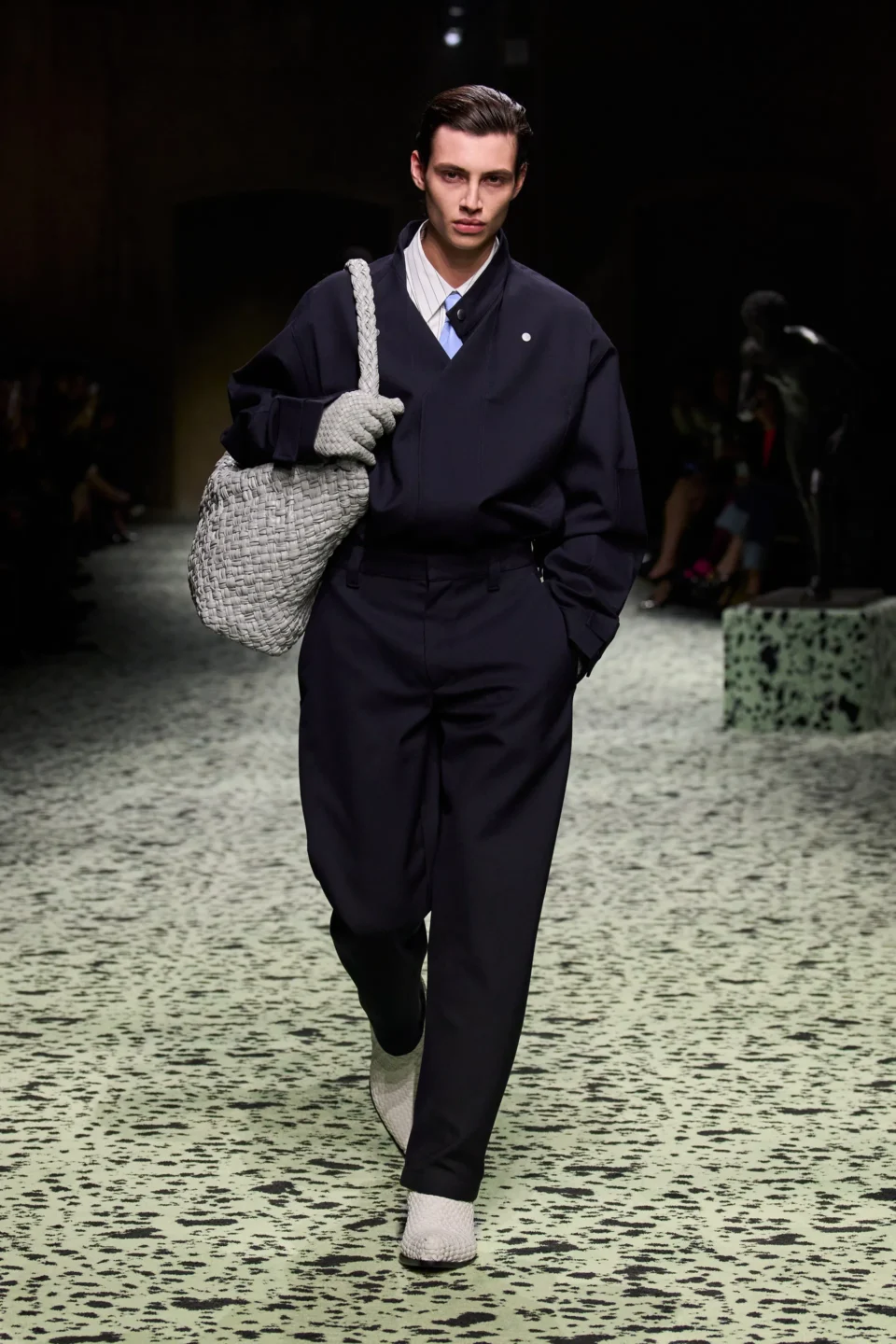00062-bottega-veneta-fall-2023-ready-to-wear-credit-gorunway