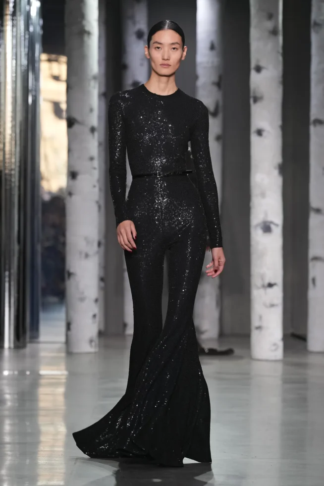 00062-michael-kors-fall-2023-ready-to-wear-credit-gorunway