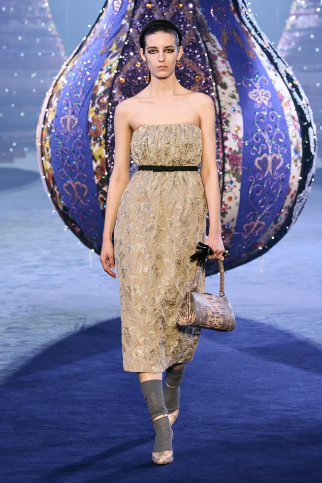 00064-christian-dior-fall-2023-ready-to-wear-credit-gorunway