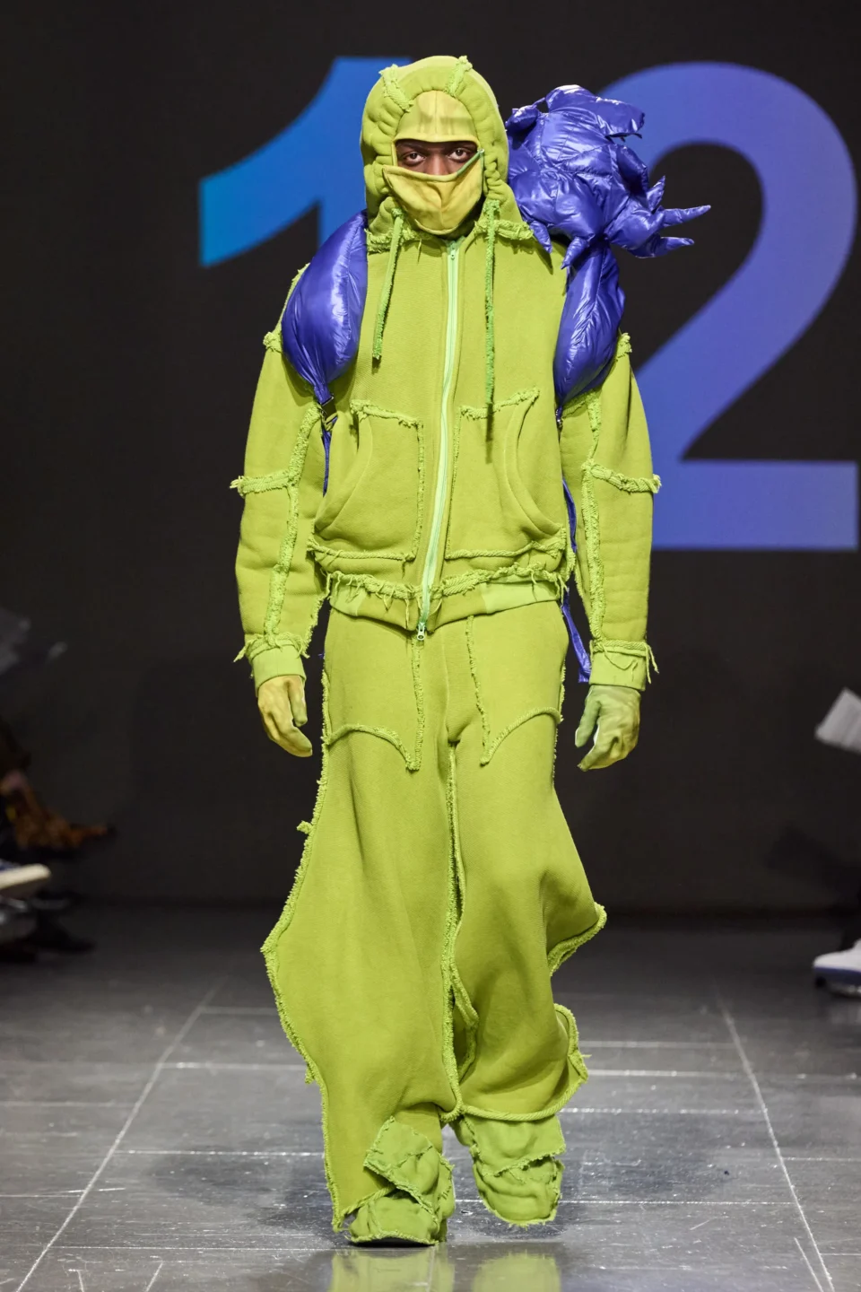 00067-central-saint-martins-fall-2023-ready-to-wear-credit-gorunway