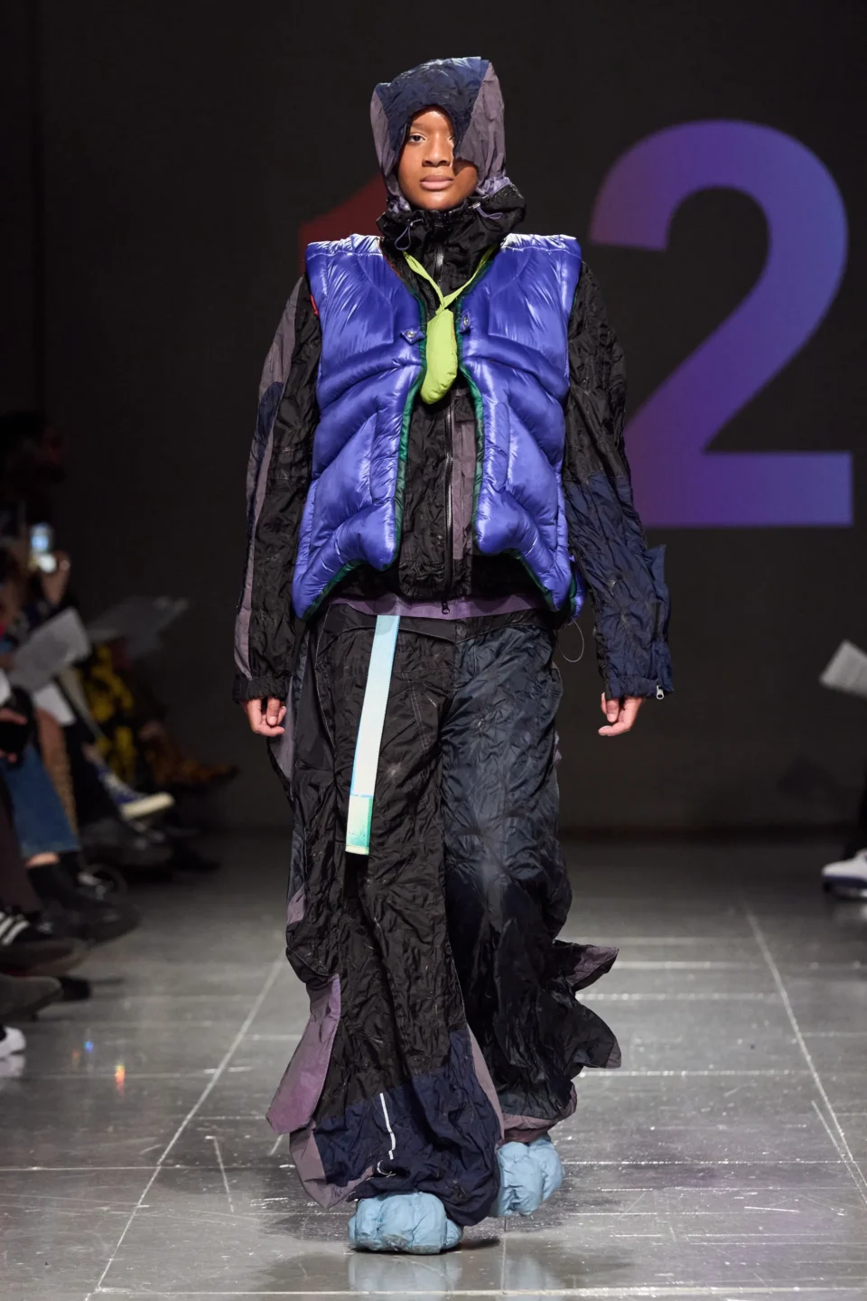 00069-central-saint-martins-fall-2023-ready-to-wear-credit-gorunway