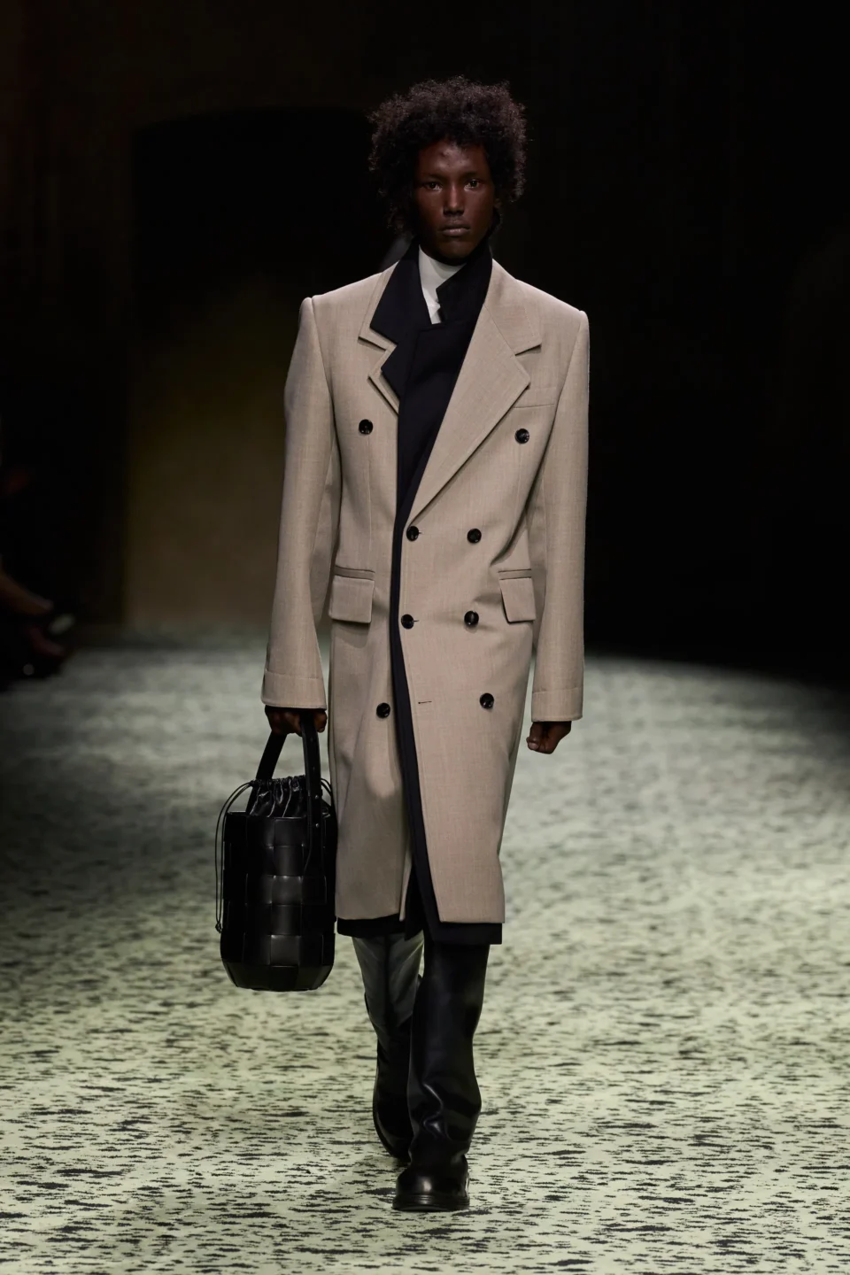 00070-bottega-veneta-fall-2023-ready-to-wear-credit-gorunway