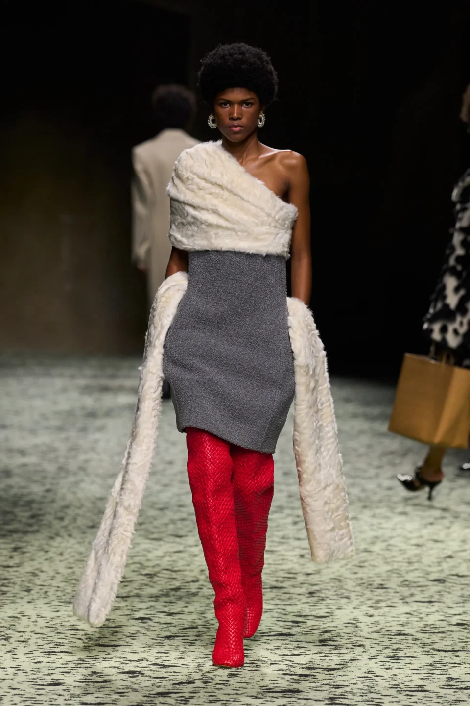 00075-bottega-veneta-fall-2023-ready-to-wear-credit-gorunway