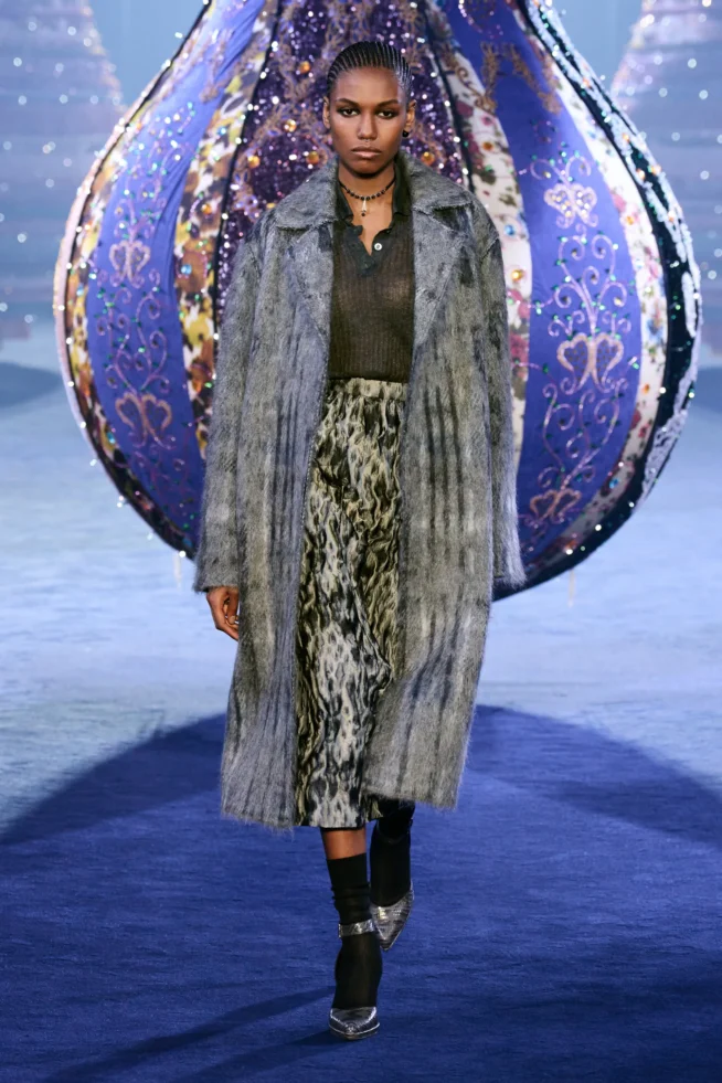 00077-christian-dior-fall-2023-ready-to-wear-credit-gorunway
