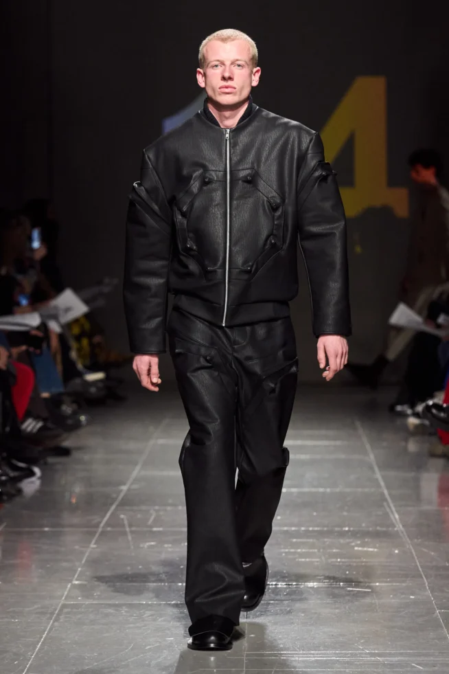 00082-central-saint-martins-fall-2023-ready-to-wear-credit-gorunway