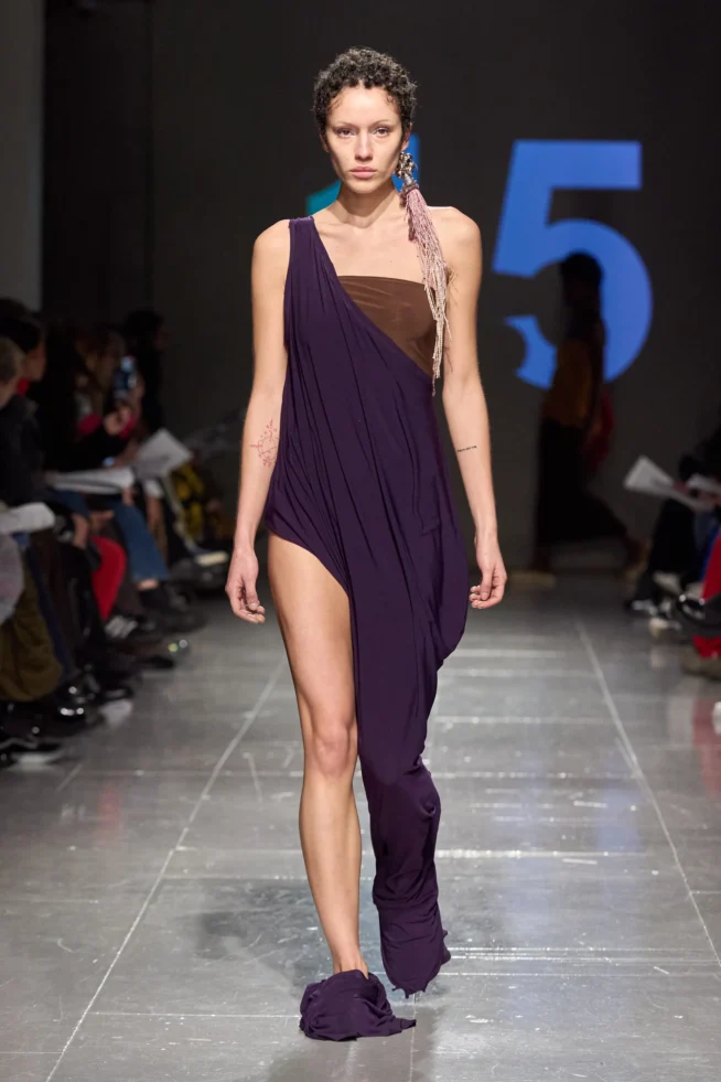 00084-central-saint-martins-fall-2023-ready-to-wear-credit-gorunway