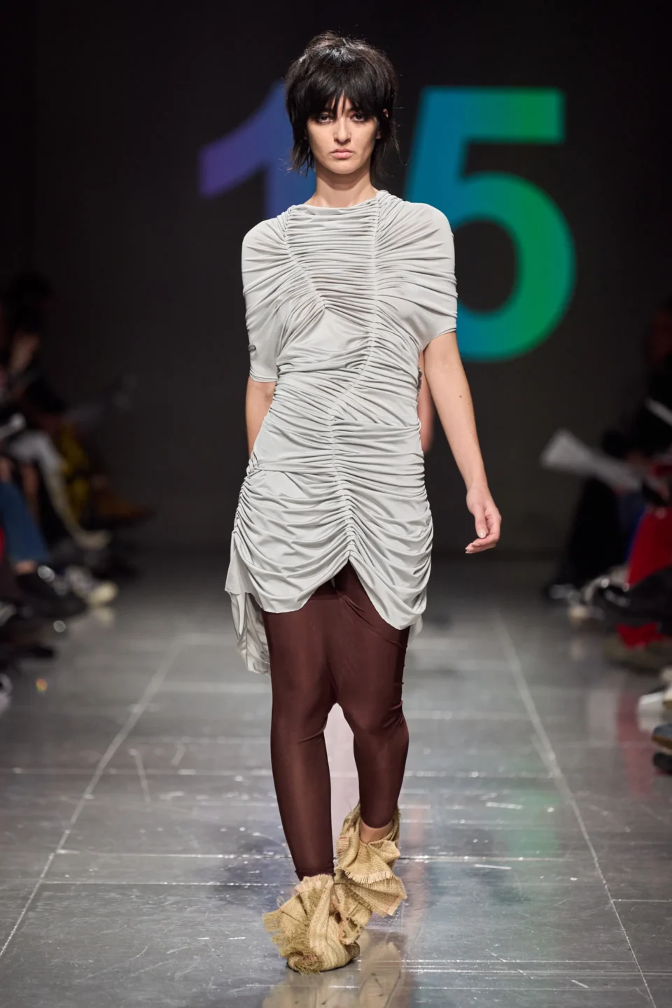00087-central-saint-martins-fall-2023-ready-to-wear-credit-gorunway