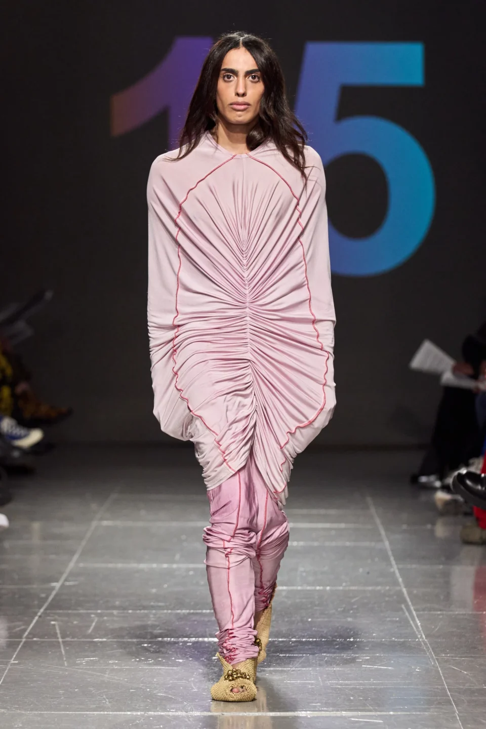 00089-central-saint-martins-fall-2023-ready-to-wear-credit-gorunway