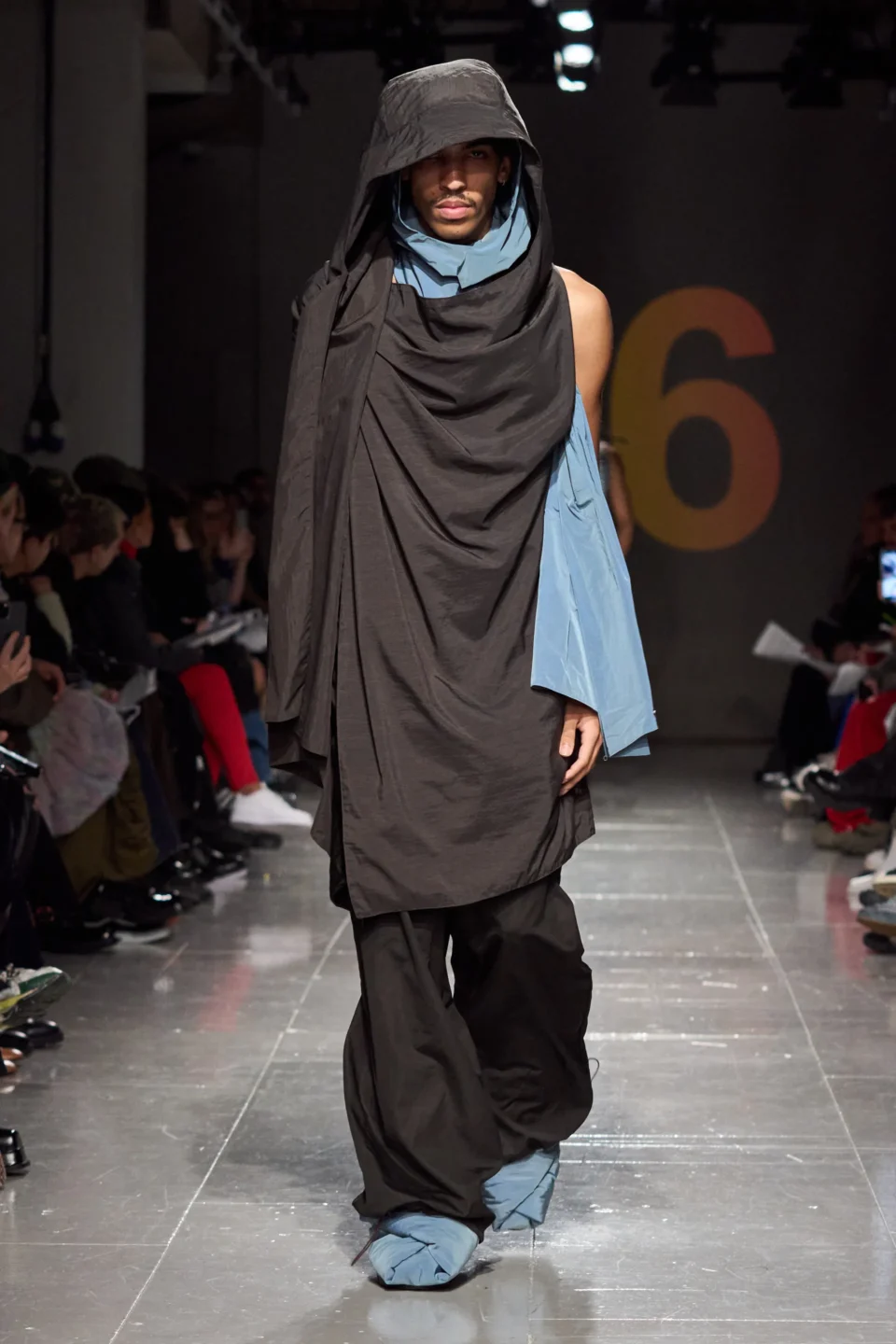 00094-central-saint-martins-fall-2023-ready-to-wear-credit-gorunway
