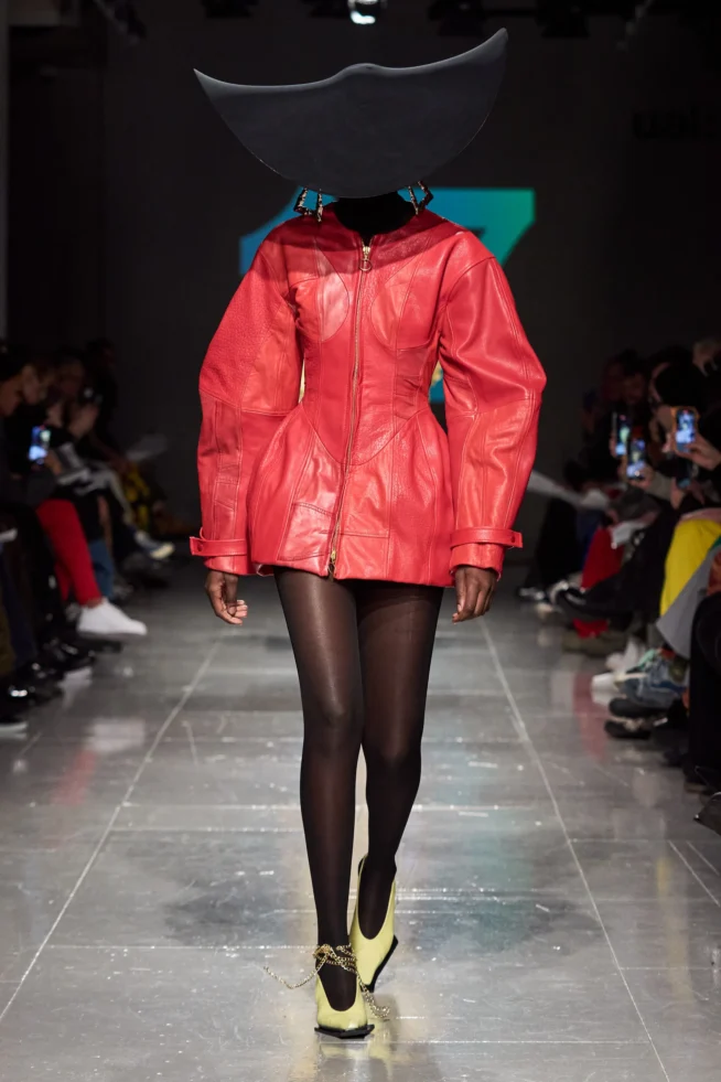 00097-central-saint-martins-fall-2023-ready-to-wear-credit-gorunway
