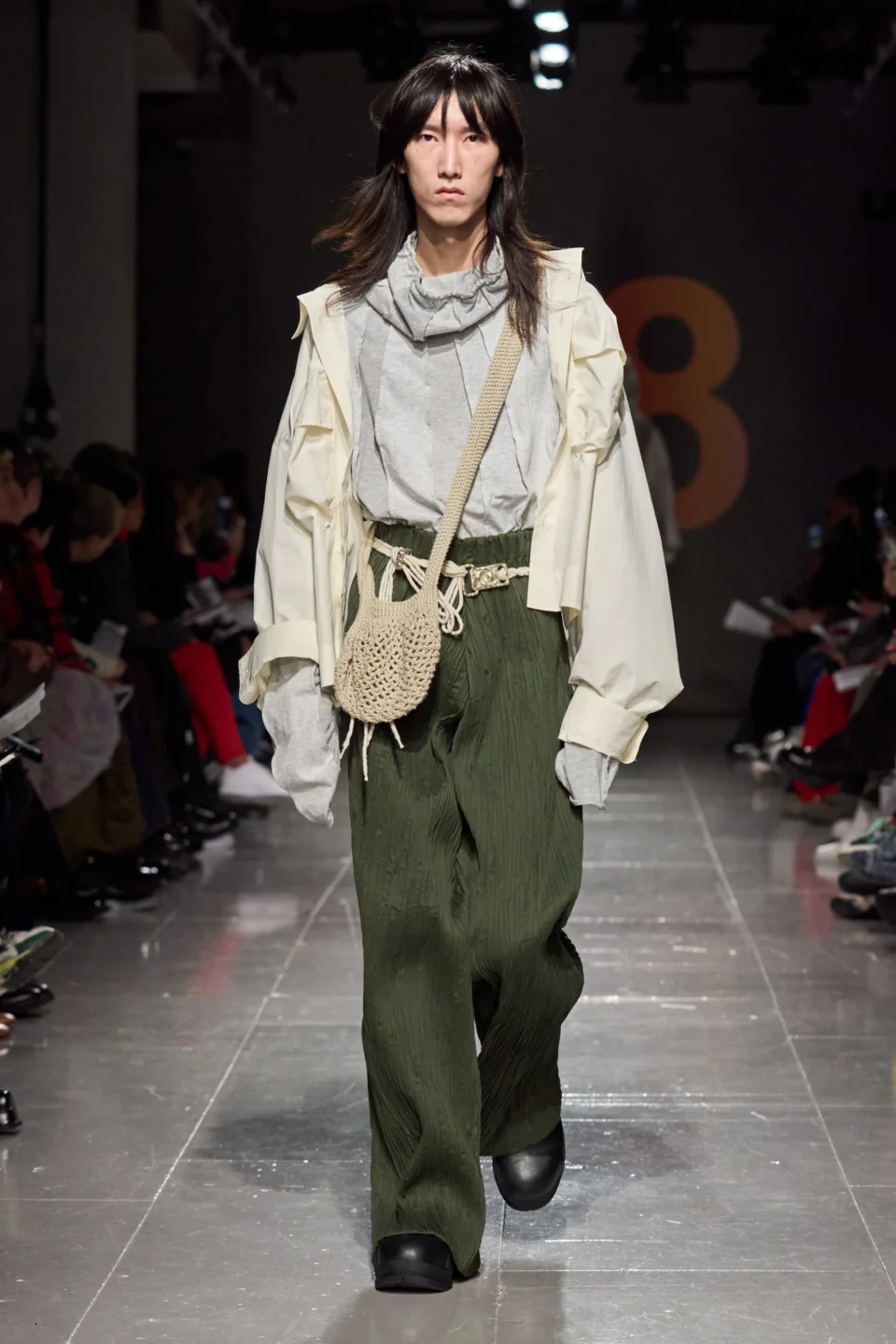 00101-central-saint-martins-fall-2023-ready-to-wear-credit-gorunway