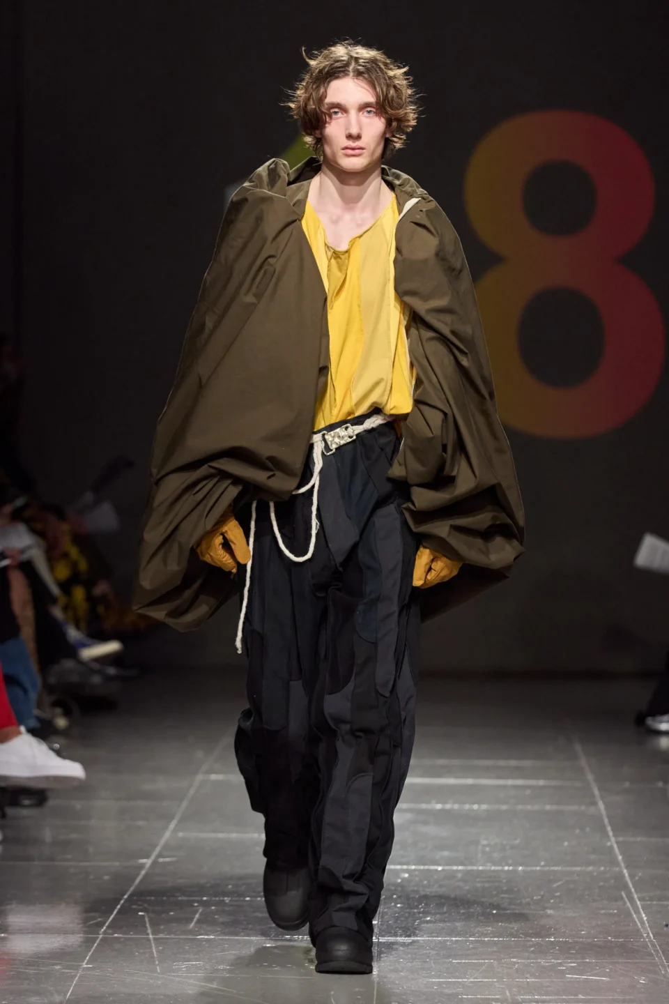 00106-central-saint-martins-fall-2023-ready-to-wear-credit-gorunway