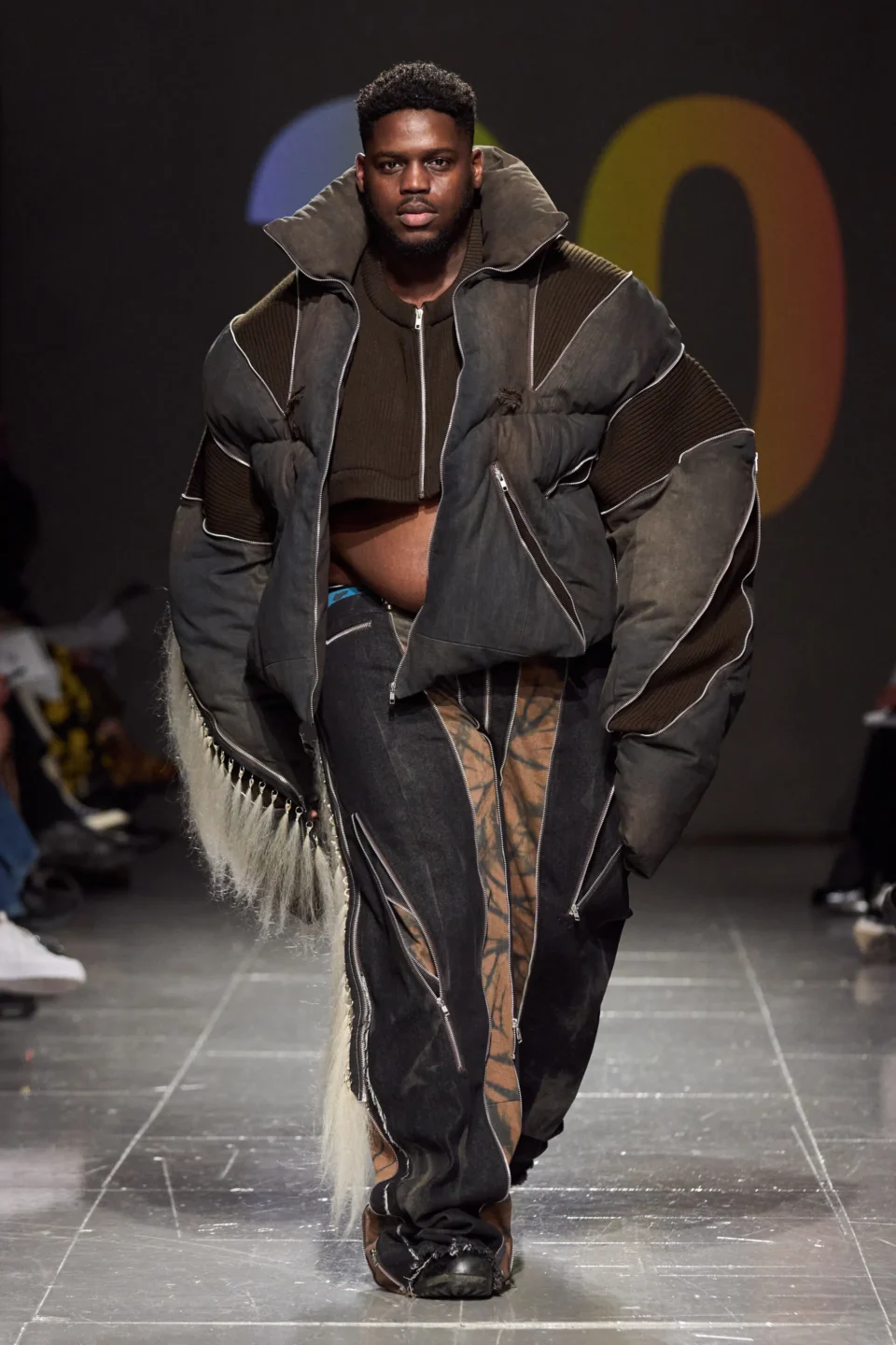 00113-central-saint-martins-fall-2023-ready-to-wear-credit-gorunway
