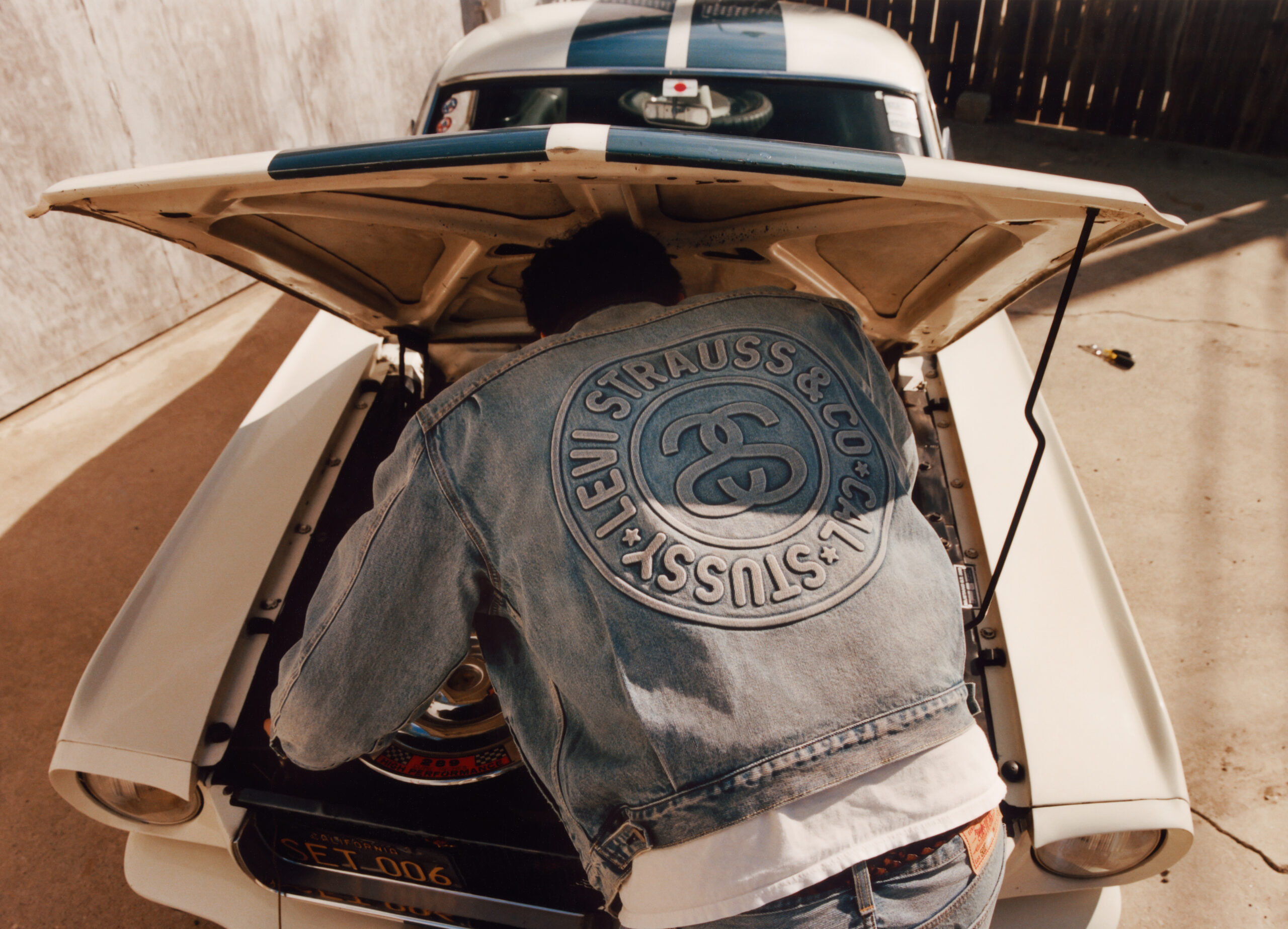 Levi’s x Stüssy: parceria chega ao Brasil