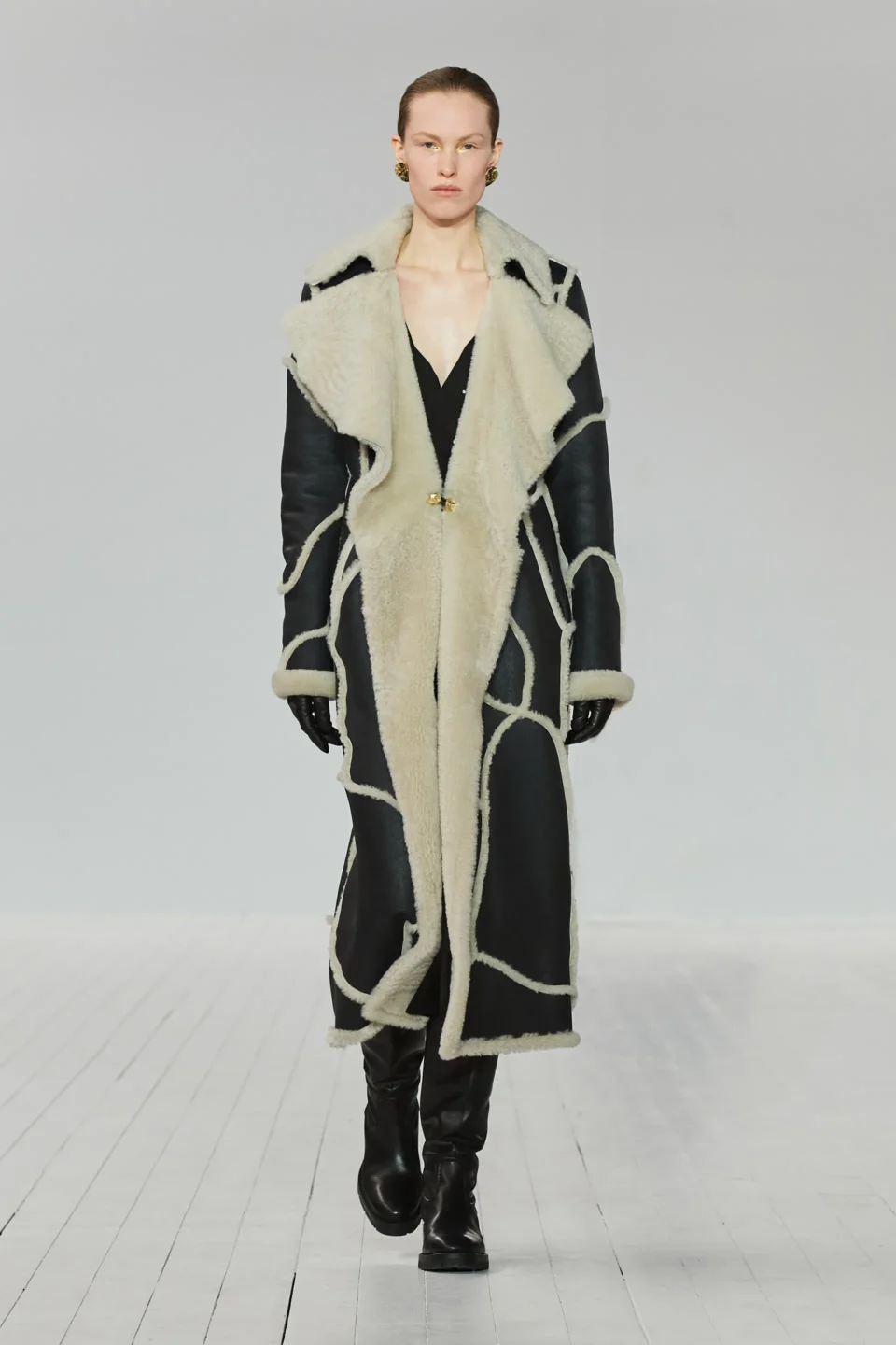 00001-chloe-fall-2023-ready-to-wear-credit-gorunway