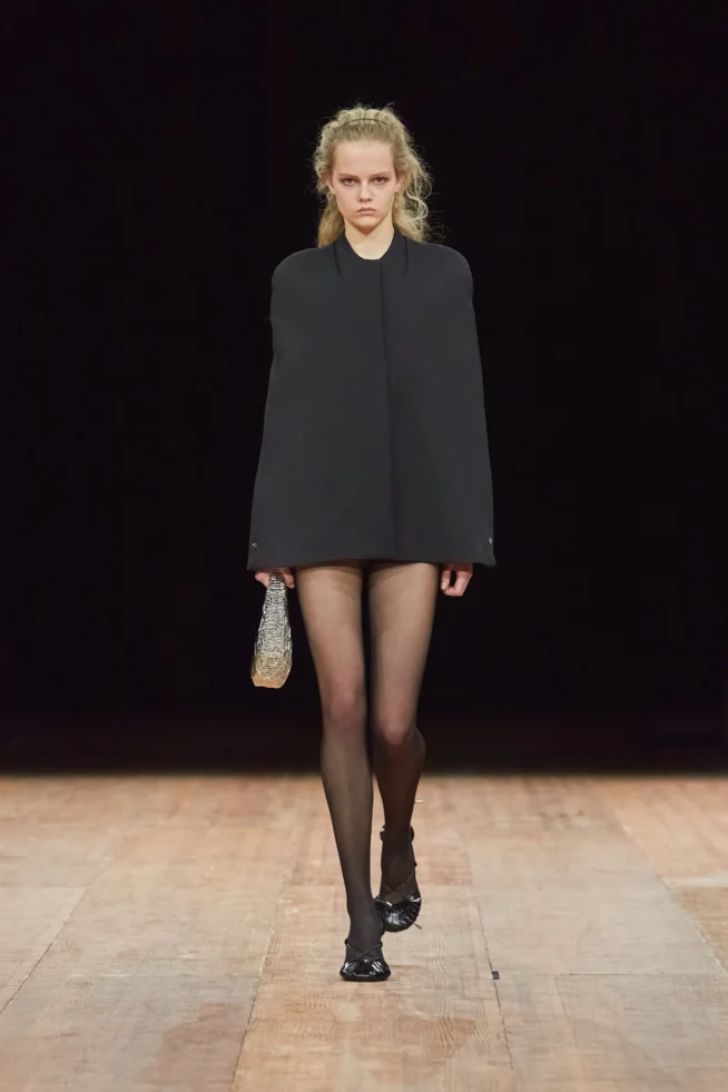 00002-coperni-fall-2023-ready-to-wear-credit-brand