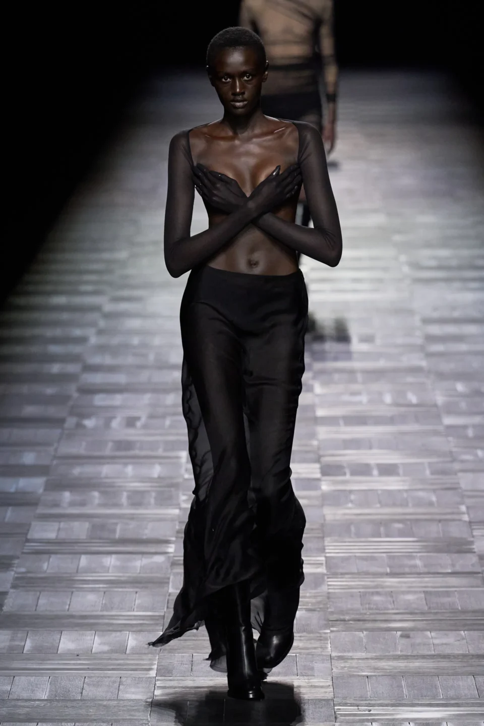 00003-ann-demeulemeester-fall-2023-ready-to-wear-credit-gorunway