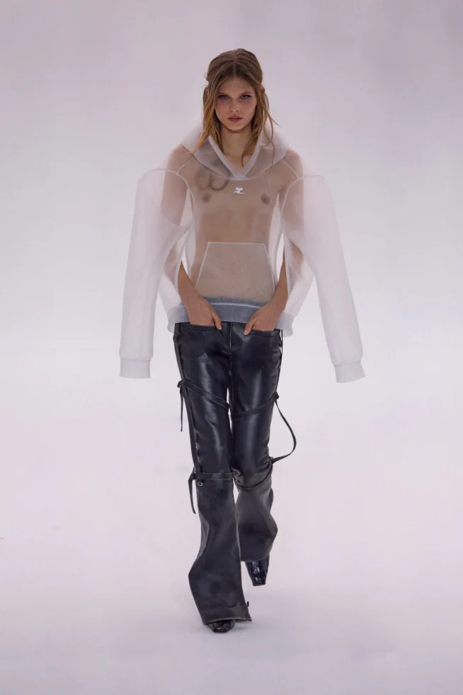 00003-courreges-fall-2023-ready-to-wear-credit-brand