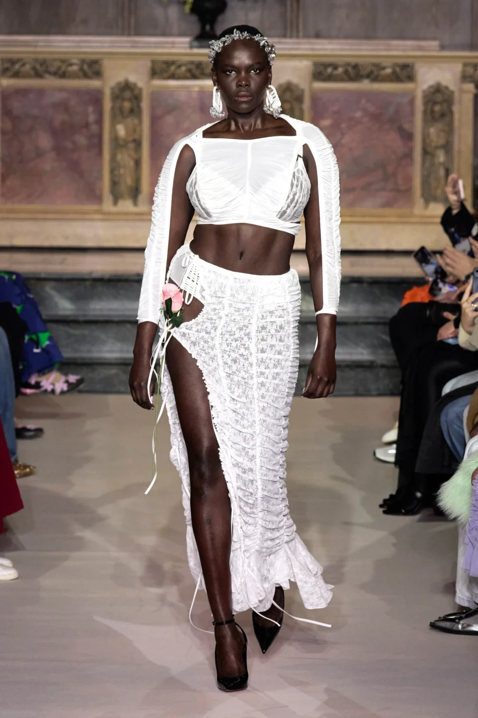00003-ester-manas-fall-2023-ready-to-wear-credit-gorunway