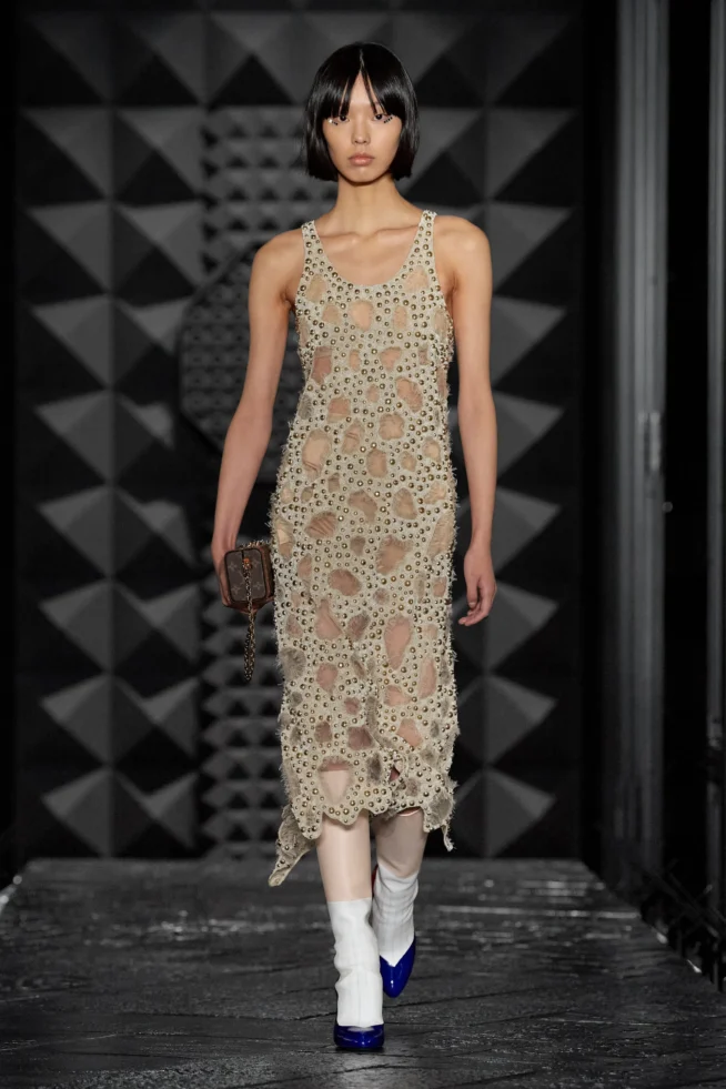 00003-louis-vuitton-fall-2023-ready-to-wear-credit-gorunway