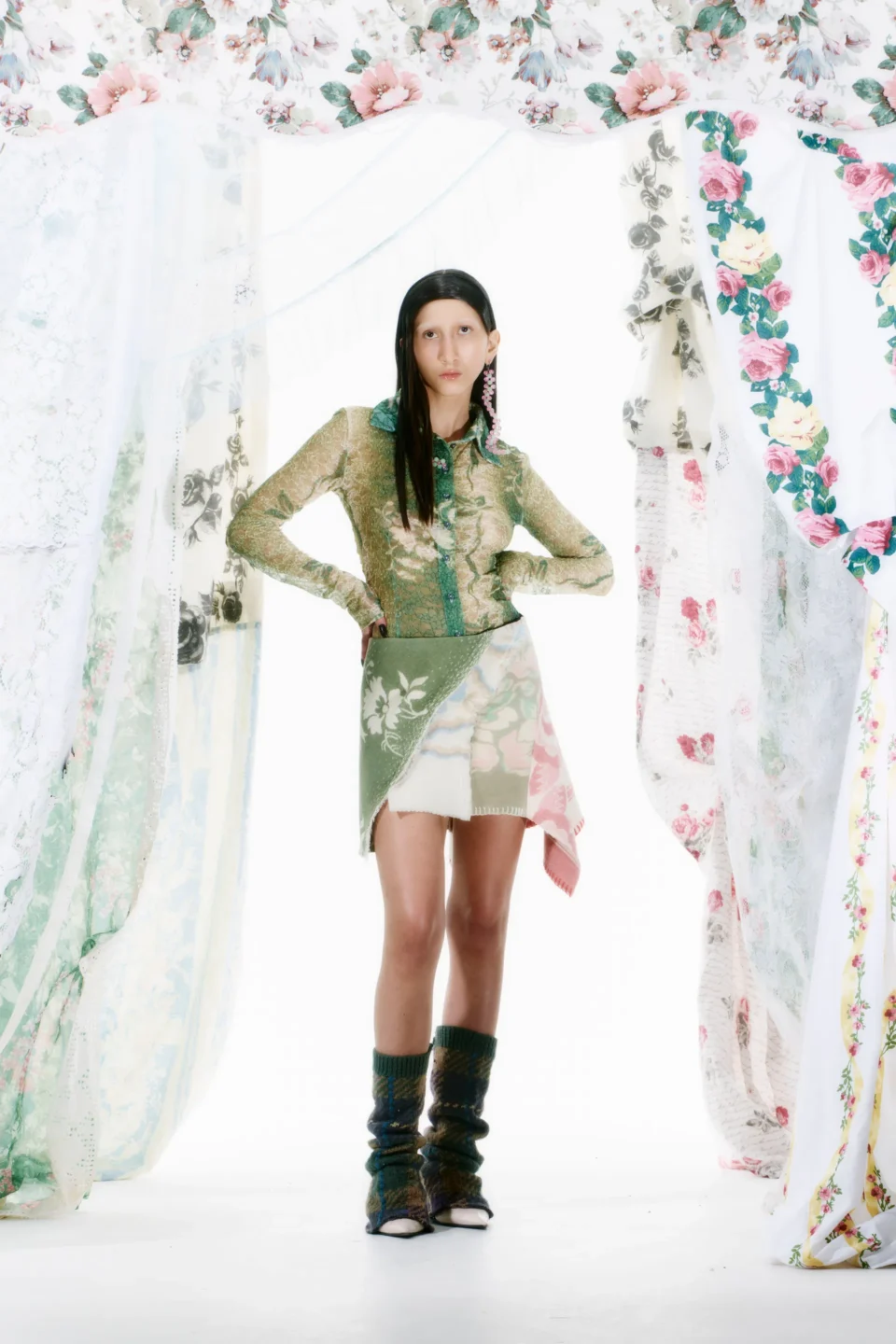 00003-rave-review-fall-2023-ready-to-wear-credit-brand