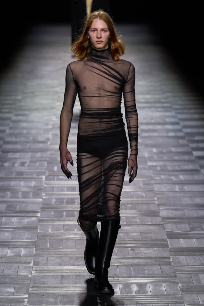 00004-ann-demeulemeester-fall-2023-ready-to-wear-credit-gorunway