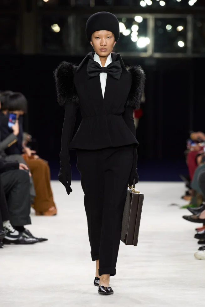 00004-balmain-fall-2023-ready-to-wear-credit-gorunway