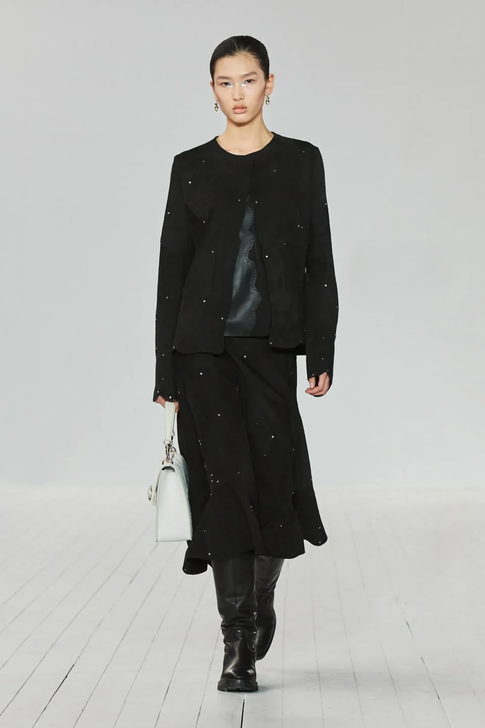 00005-chloe-fall-2023-ready-to-wear-credit-gorunway