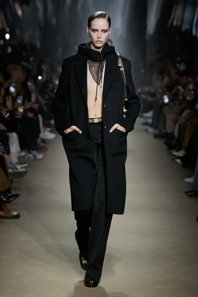 00005-palm-angels-fall-2023-ready-to-wear-credit-gorunway