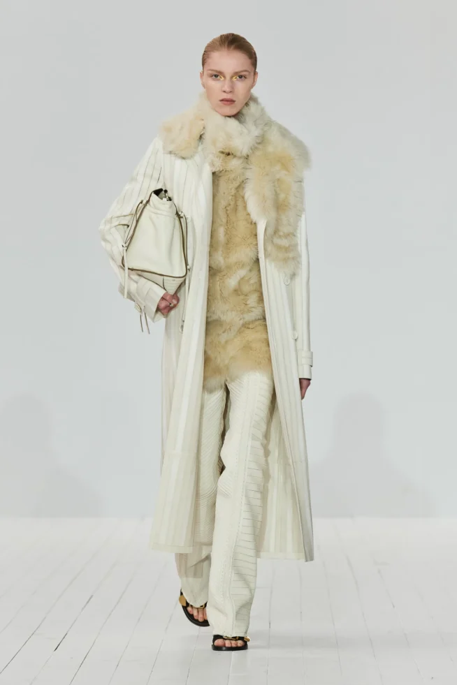 00006-chloe-fall-2023-ready-to-wear-credit-gorunway