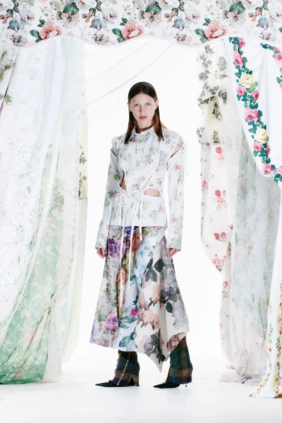 00006-rave-review-fall-2023-ready-to-wear-credit-brand
